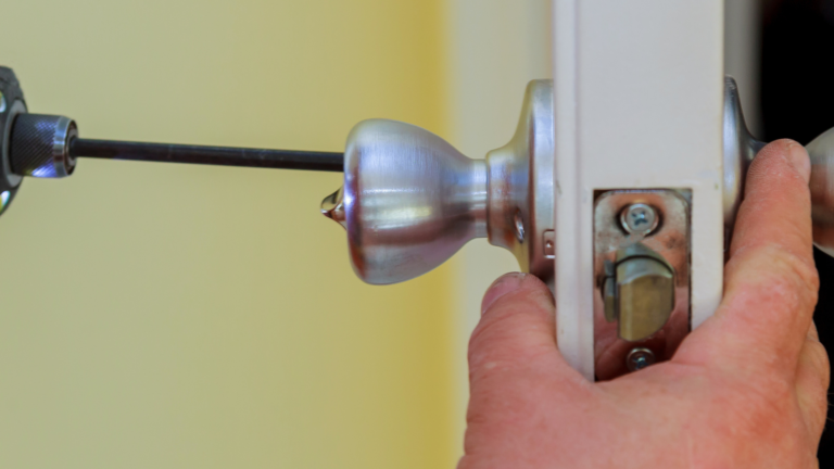 door experts professional lock installation service in cuyahoga falls, oh